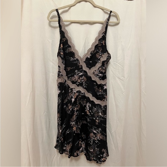 Free People Intimate - Slip - Picture 3 of 9